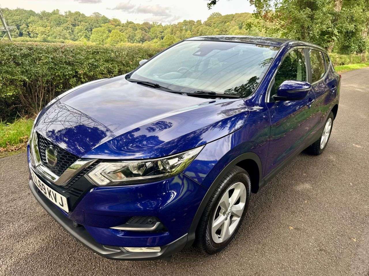 A 2019 NISSAN QASHQAI 1.3 DIG-T Acenta Premium SUV 5dr Petrol Manual Euro 6 (s/s) (140 ps) + SERV A 2019 NISSAN QASHQAI 1.3 DIG-T Acenta Premium SUV 5dr Petrol Manual Euro 6 (s/s) (140 ps) + SERV