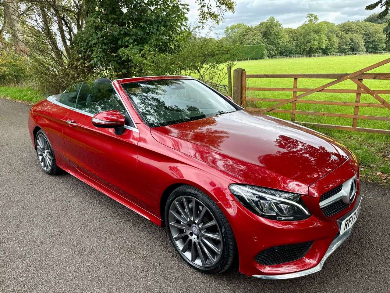 A 2017 MERCEDES-BENZ C CLASS 2.1 C220d AMG Line (Premium Plus) Cabriolet 2dr Diesel G-Tronic+ Euro 6 (s/ A 2017 MERCEDES-BENZ C CLASS 2.1 C220d AMG Line (Premium Plus) Cabriolet 2dr Diesel G-Tronic+ Euro 6 (s/