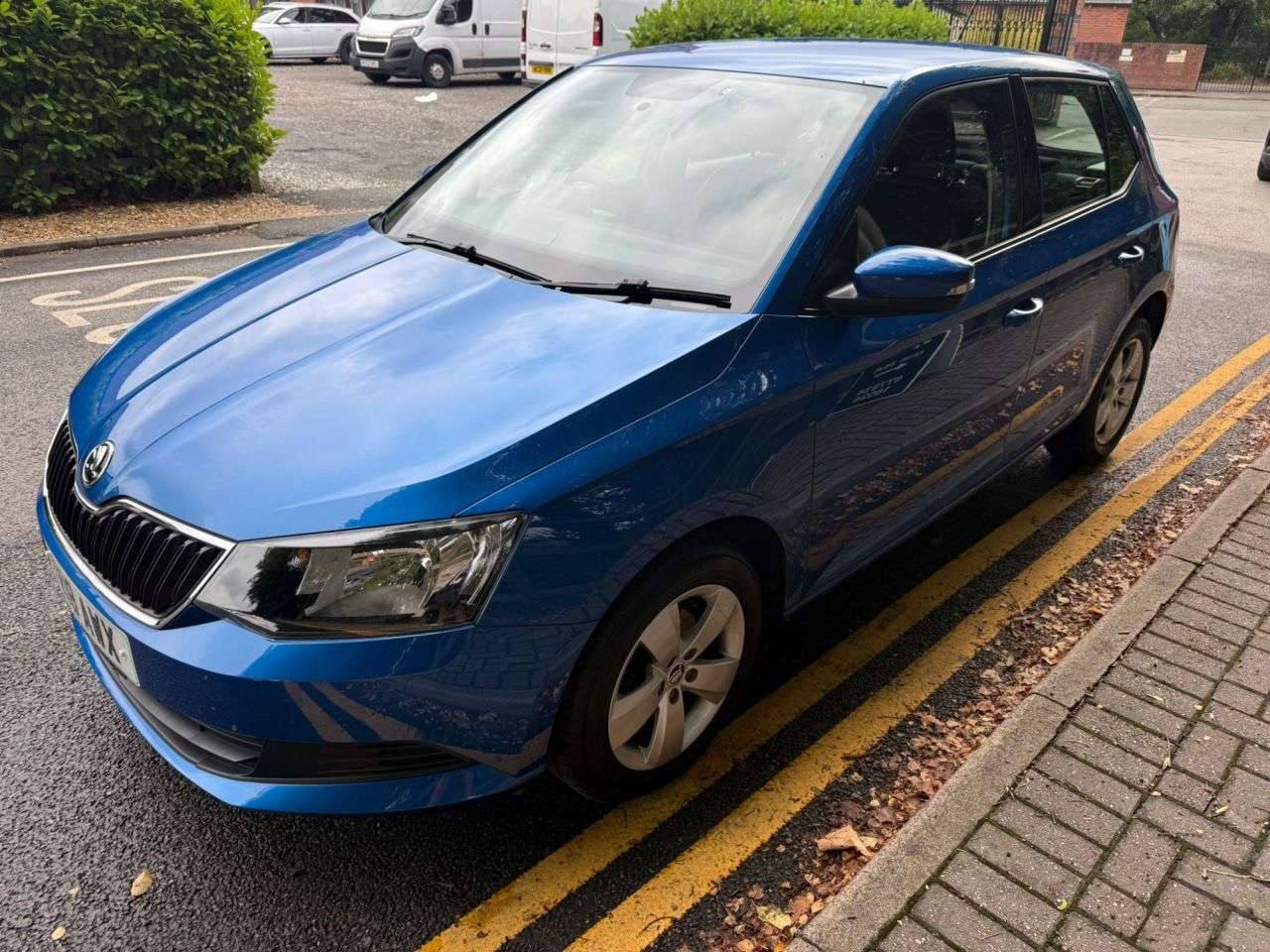 A 2018 SKODA FABIA 1.0 TSI SE Hatchback 5dr Petrol Manual Euro 6 (s/s) (95 ps) A 2018 SKODA FABIA 1.0 TSI SE Hatchback 5dr Petrol Manual Euro 6 (s/s) (95 ps)