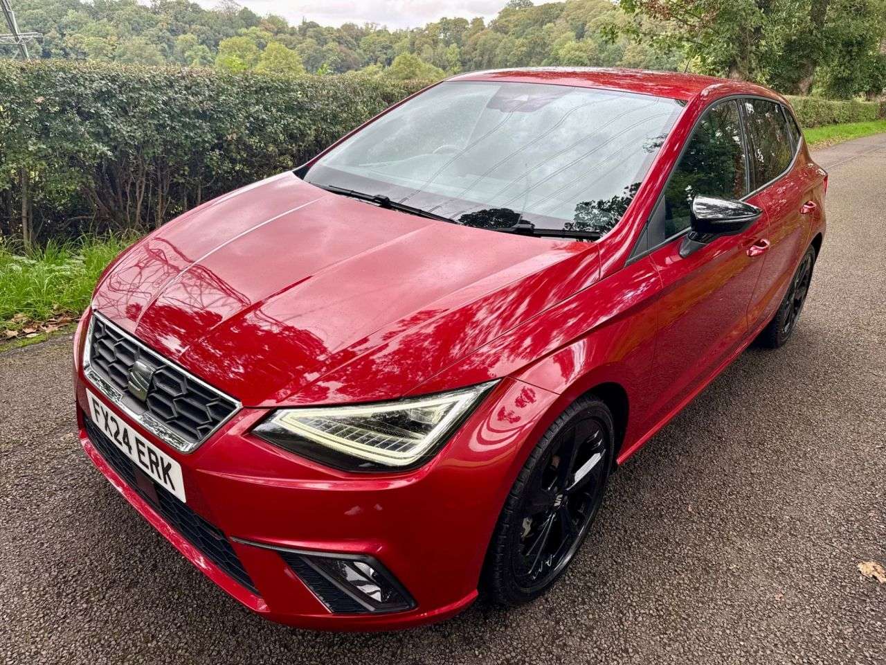 A 2024 SEAT IBIZA 1.0 TSI FR Sport Hatchback 5dr Petrol Manual Euro 6 (s/s) (115 ps) + SERVIC A 2024 SEAT IBIZA 1.0 TSI FR Sport Hatchback 5dr Petrol Manual Euro 6 (s/s) (115 ps) + SERVIC
