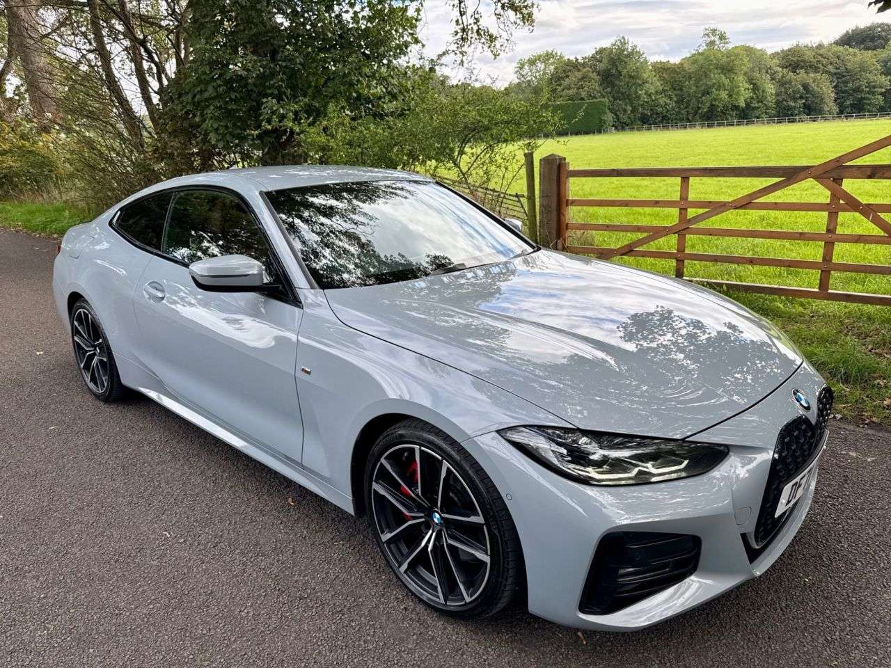 A 2022 BMW 4 SERIES 2.0 420i M Sport Coupe 2dr Petrol Automatic Euro 6 (s/s) (184 ps) + SERVICE A 2022 BMW 4 SERIES 2.0 420i M Sport Coupe 2dr Petrol Automatic Euro 6 (s/s) (184 ps) + SERVICE
