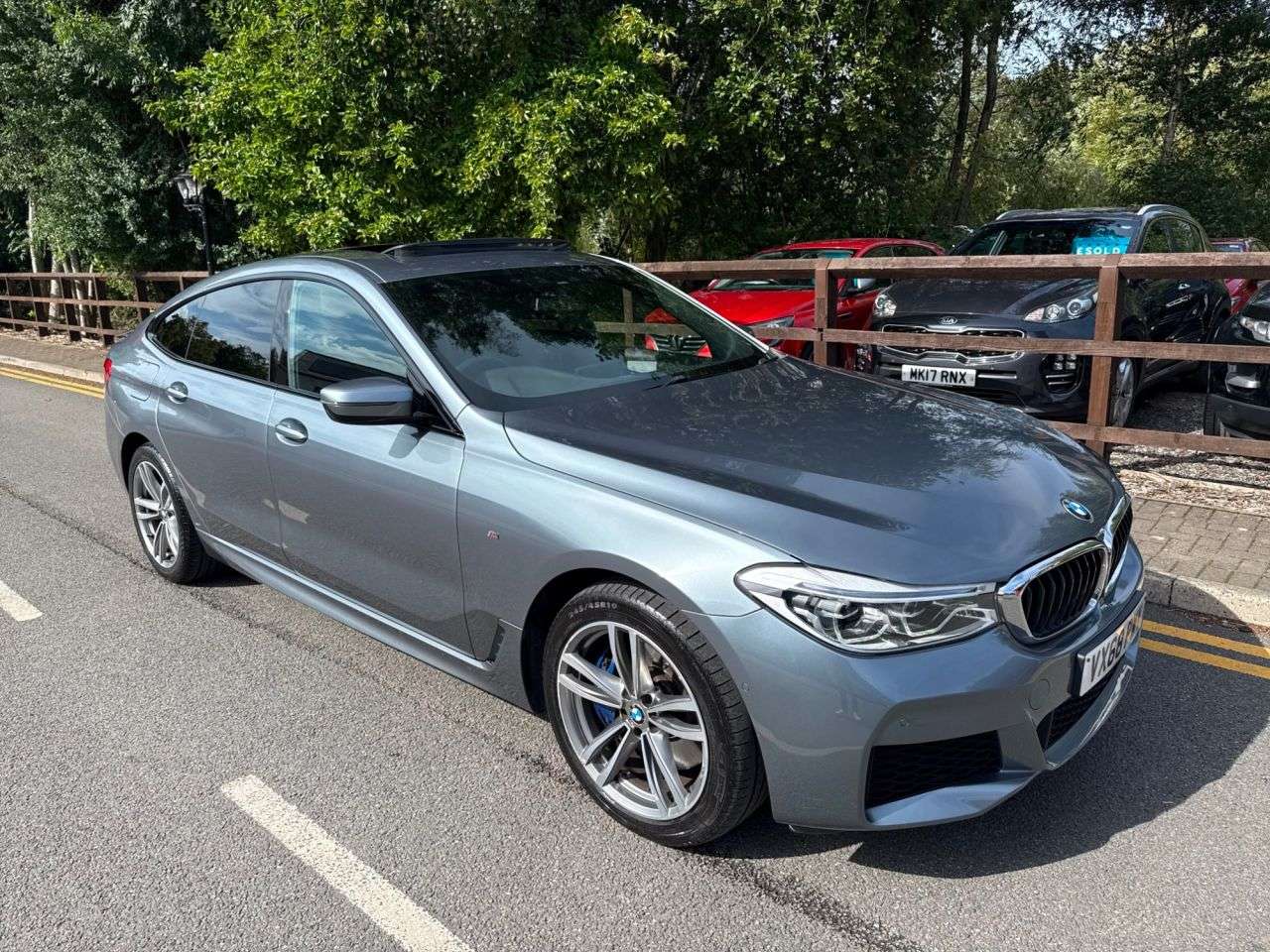 A 2019 BMW 6 SERIES GRAN TURISMO 3.0 630d M Sport GT 5dr Diesel Auto xDrive Euro 6 (s/s) (265 ps) A 2019 BMW 6 SERIES GRAN TURISMO 3.0 630d M Sport GT 5dr Diesel Auto xDrive Euro 6 (s/s) (265 ps)