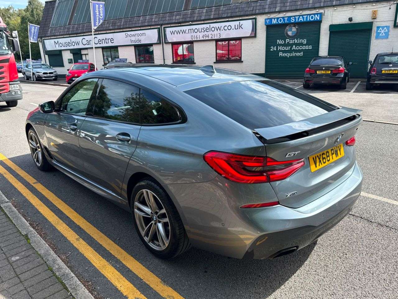 A 2019 BMW 6 SERIES GRAN TURISMO 3.0 630d M Sport GT 5dr Diesel Auto xDrive Euro 6 (s/s) (265 ps) A 2019 BMW 6 SERIES GRAN TURISMO 3.0 630d M Sport GT 5dr Diesel Auto xDrive Euro 6 (s/s) (265 ps)