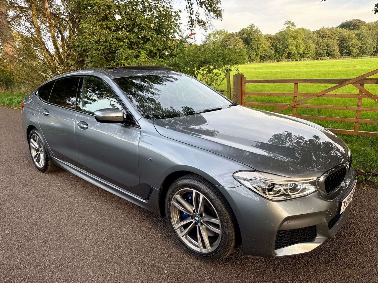 A 2019 BMW 6 SERIES GRAN TURISMO 3.0 630d M Sport GT 5dr Diesel Auto xDrive Euro 6 (s/s) (265 ps) + SERVICE A 2019 BMW 6 SERIES GRAN TURISMO 3.0 630d M Sport GT 5dr Diesel Auto xDrive Euro 6 (s/s) (265 ps) + SERVICE