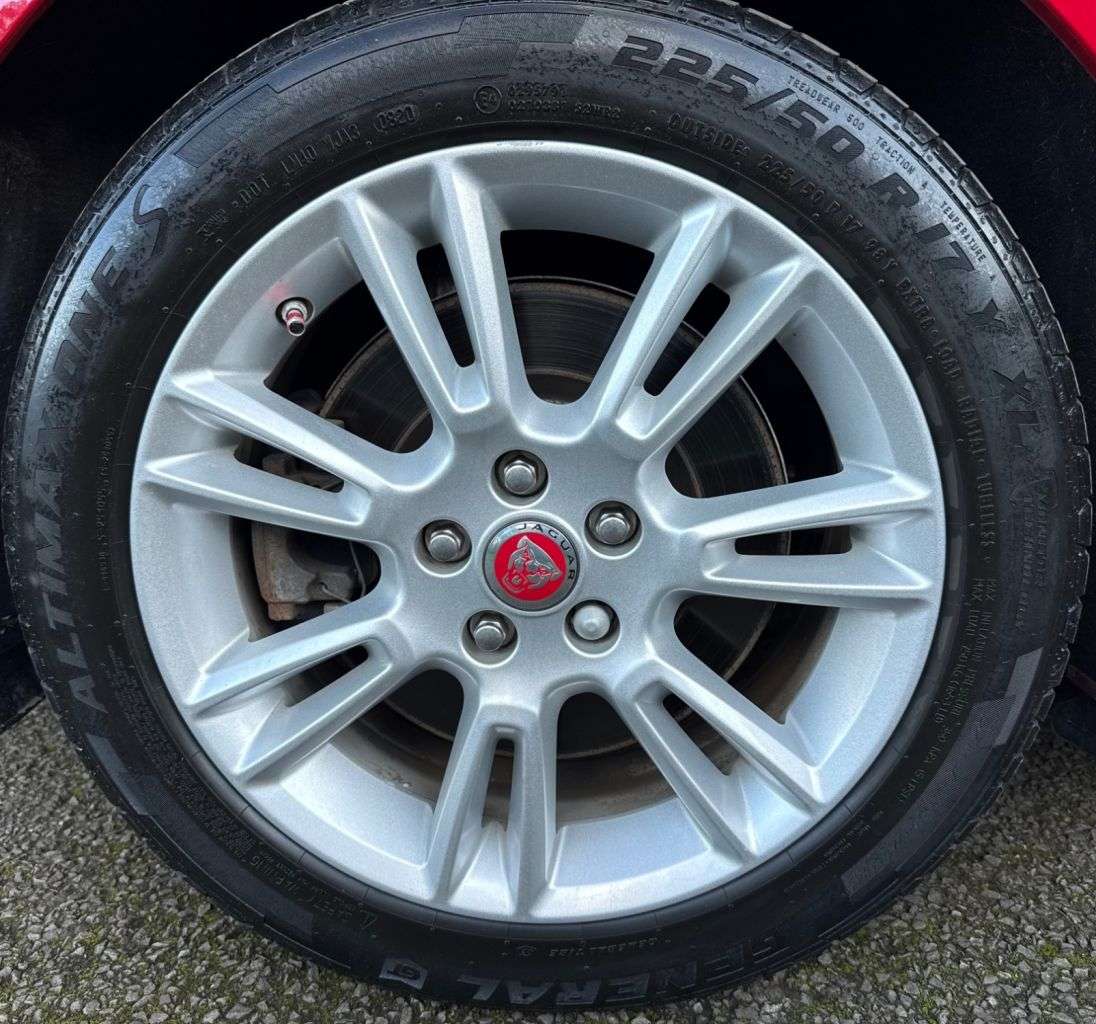 2015 JAGUAR XE 2015 JAGUAR XE