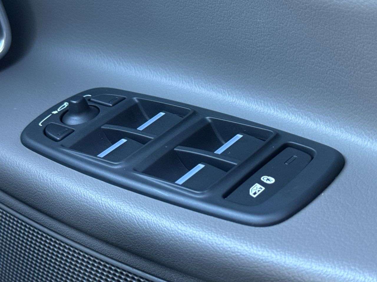 2015 JAGUAR XE 2015 JAGUAR XE