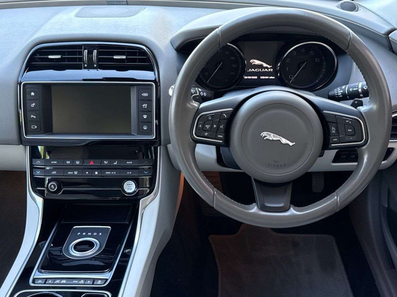 2015 JAGUAR XE 2015 JAGUAR XE
