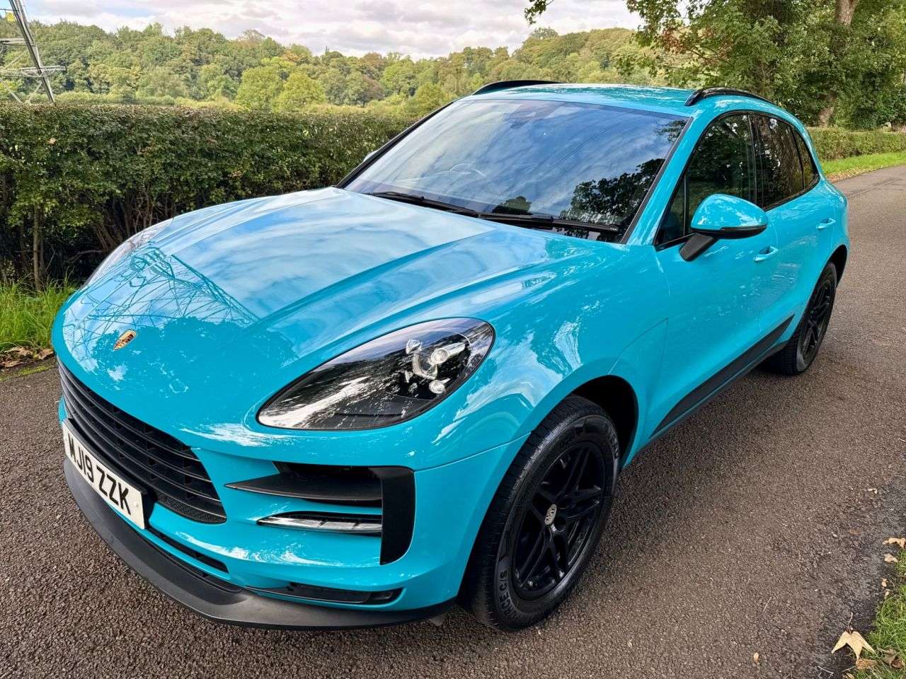 A 2019 PORSCHE MACAN 3.0T V6 S SUV 5dr Petrol PDK 4WD Euro 6 (s/s) (354 ps) SUV A 2019 PORSCHE MACAN 3.0T V6 S SUV 5dr Petrol PDK 4WD Euro 6 (s/s) (354 ps) SUV