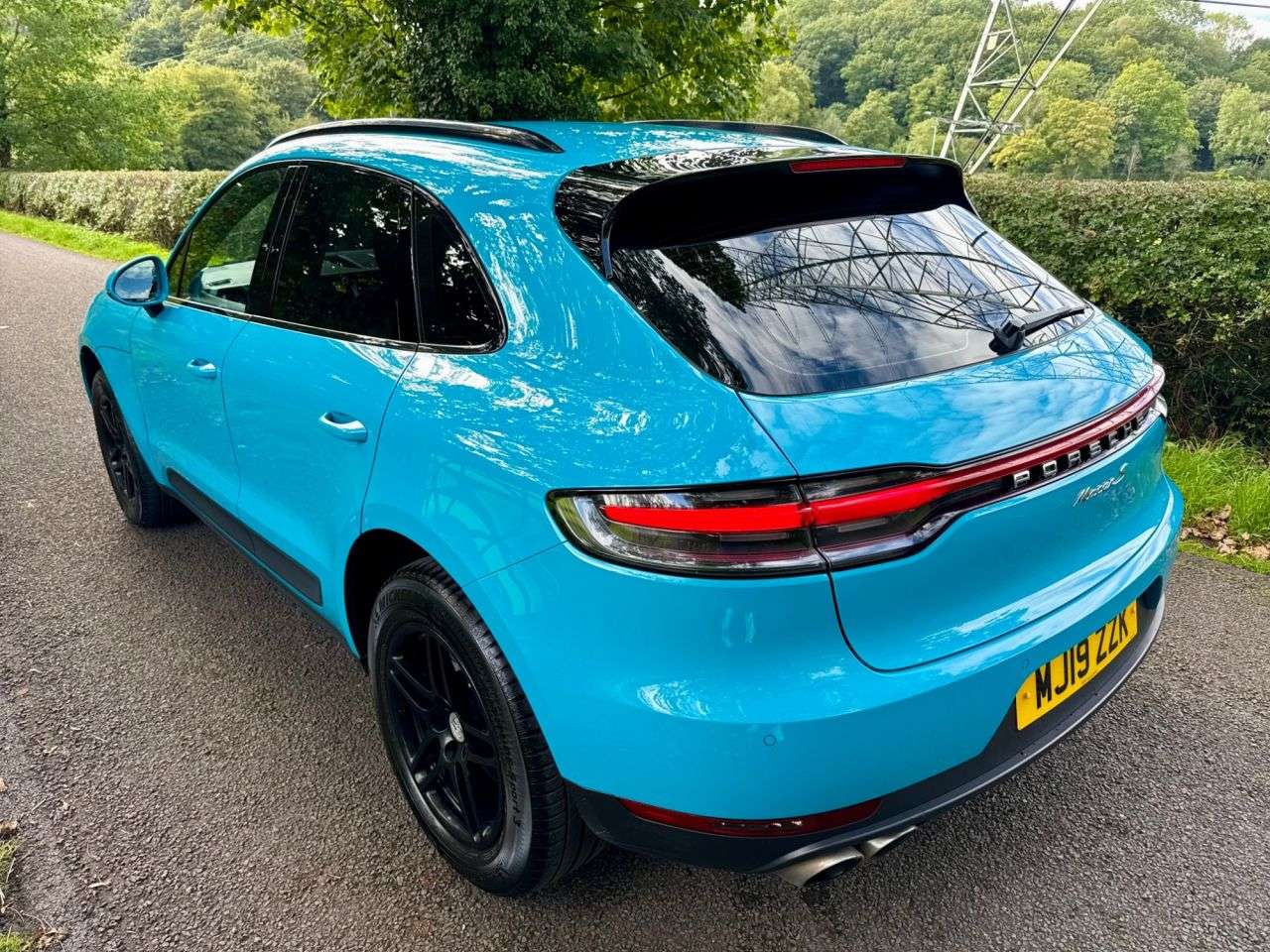 A 2019 PORSCHE MACAN 3.0T V6 S SUV 5dr Petrol PDK 4WD Euro 6 (s/s) (354 ps) SUV A 2019 PORSCHE MACAN 3.0T V6 S SUV 5dr Petrol PDK 4WD Euro 6 (s/s) (354 ps) SUV
