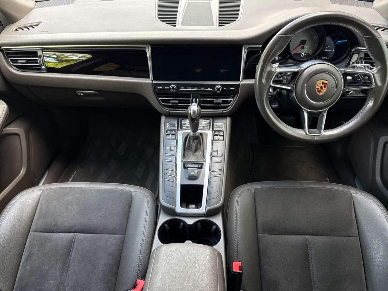 2019 PORSCHE MACAN 2019 PORSCHE MACAN