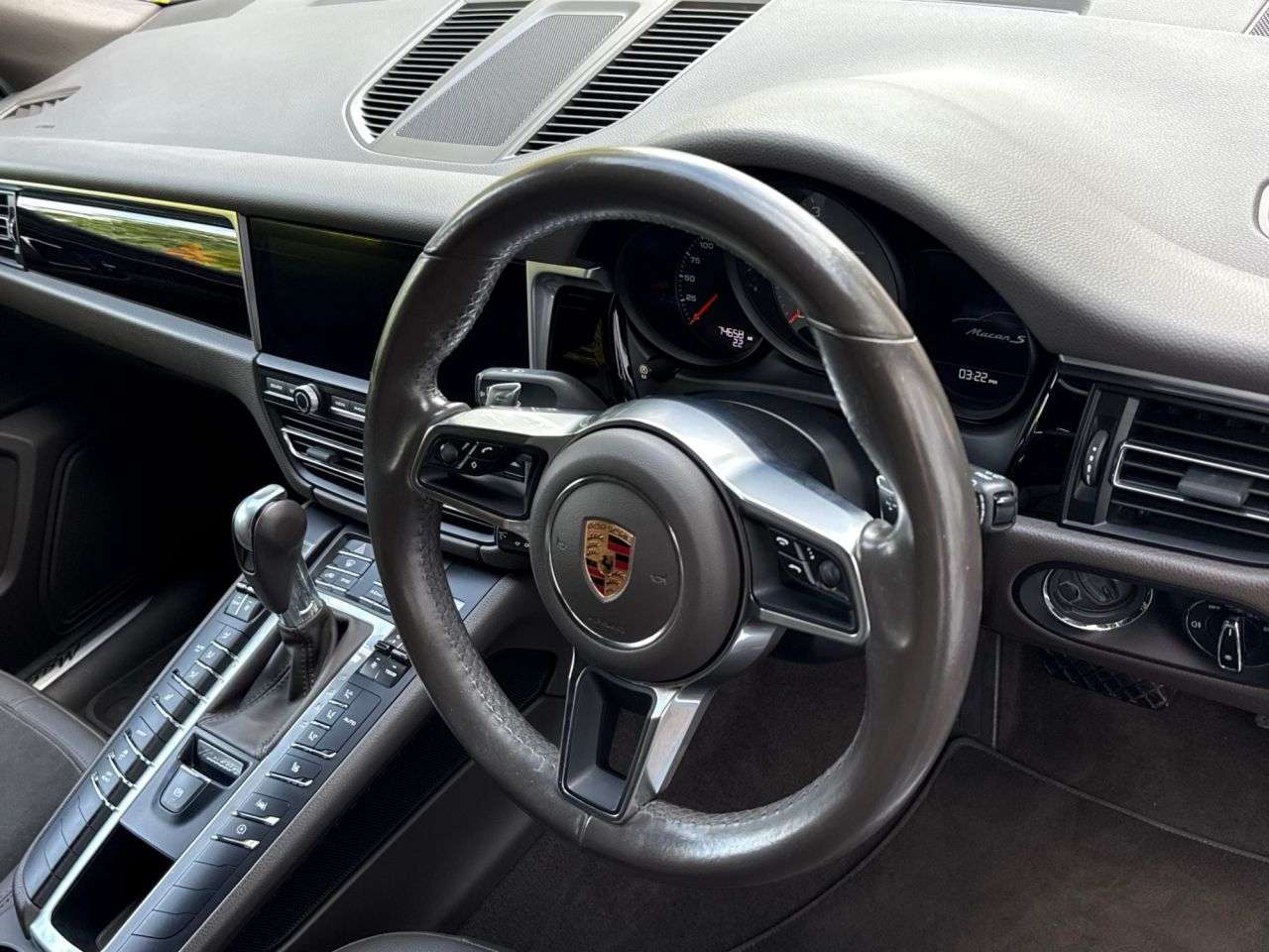 2019 PORSCHE MACAN 2019 PORSCHE MACAN