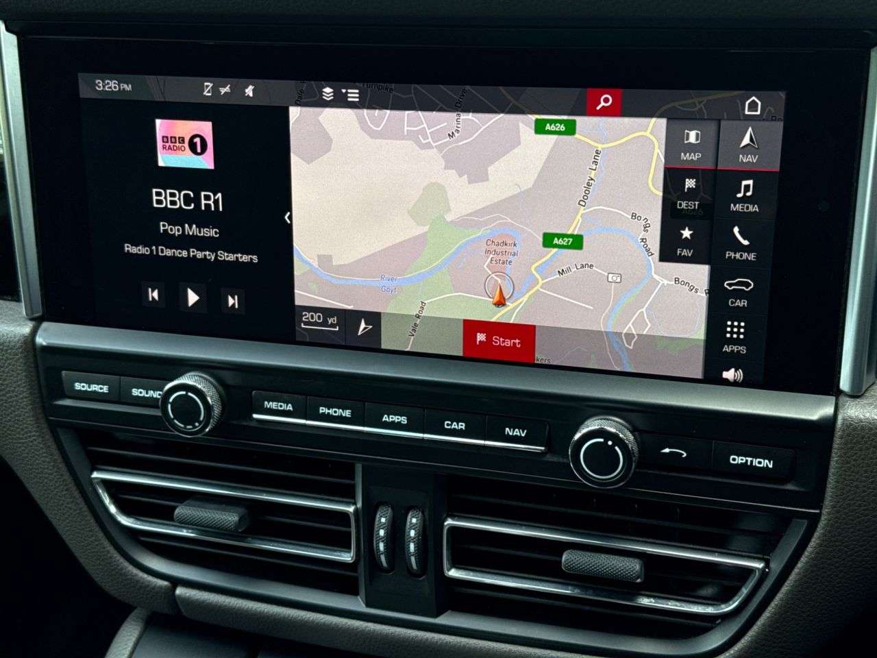 2019 PORSCHE MACAN 2019 PORSCHE MACAN