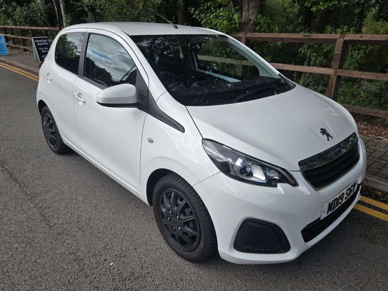 A 2019 PEUGEOT 108 1.0 Active Hatchback 5dr Petrol Manual Euro 6 (72 ps) A 2019 PEUGEOT 108 1.0 Active Hatchback 5dr Petrol Manual Euro 6 (72 ps)