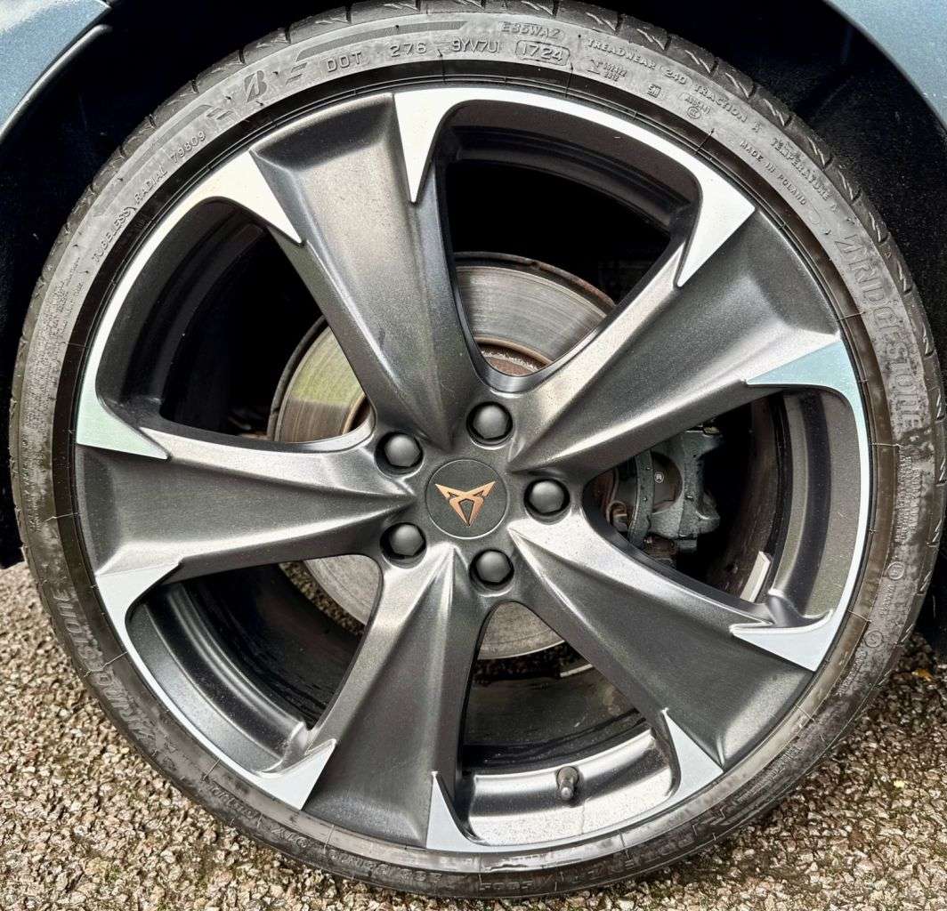 2023 CUPRA LEON 2023 CUPRA LEON