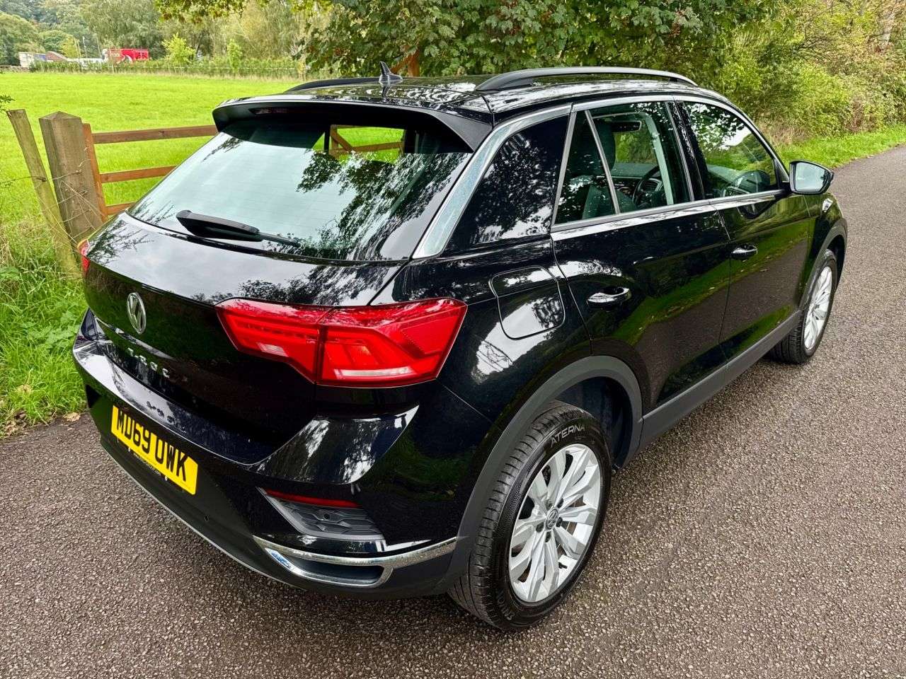 2020 VOLKSWAGEN T-ROC 2020 VOLKSWAGEN T-ROC