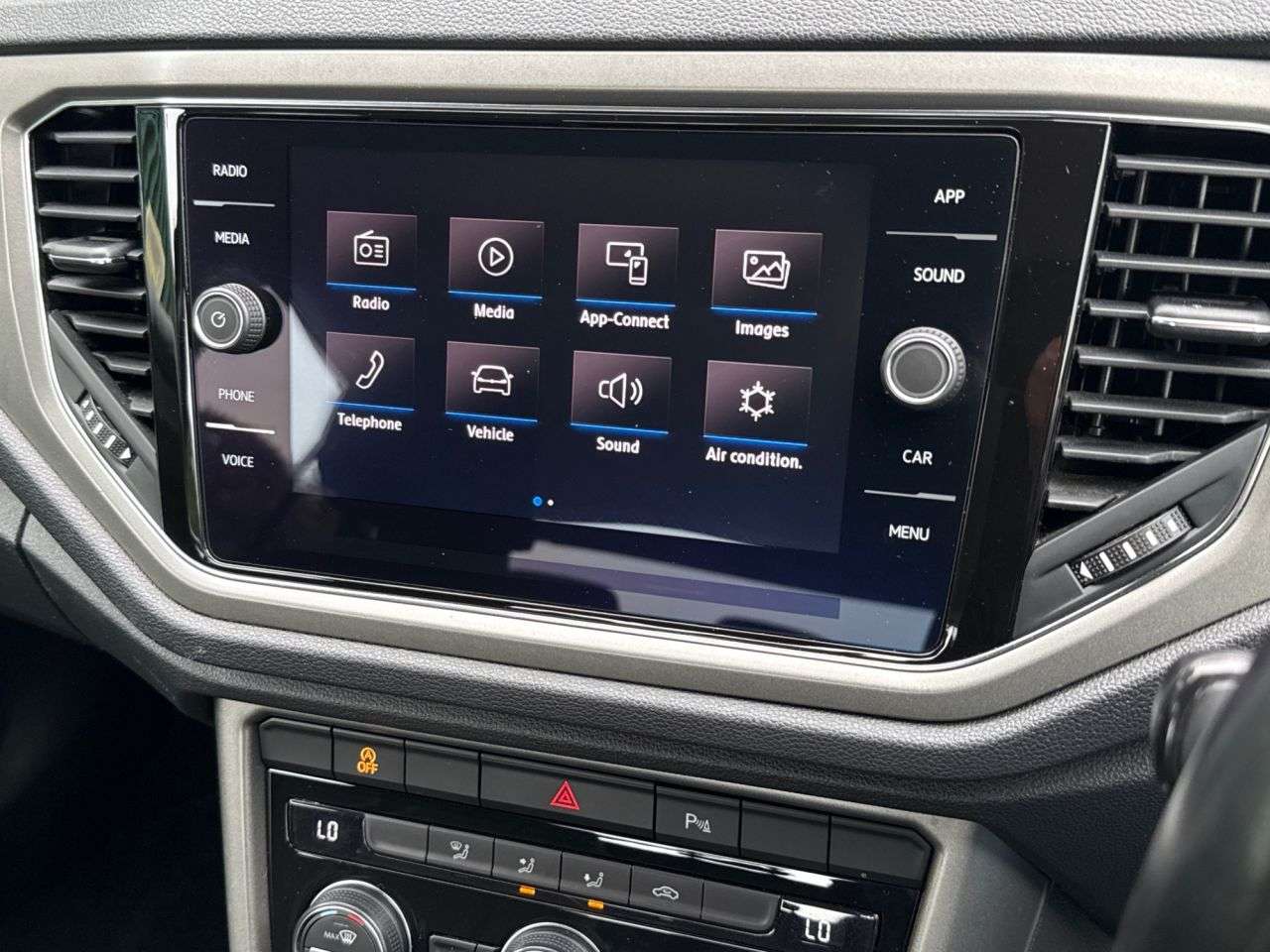 2020 VOLKSWAGEN T-ROC 2020 VOLKSWAGEN T-ROC
