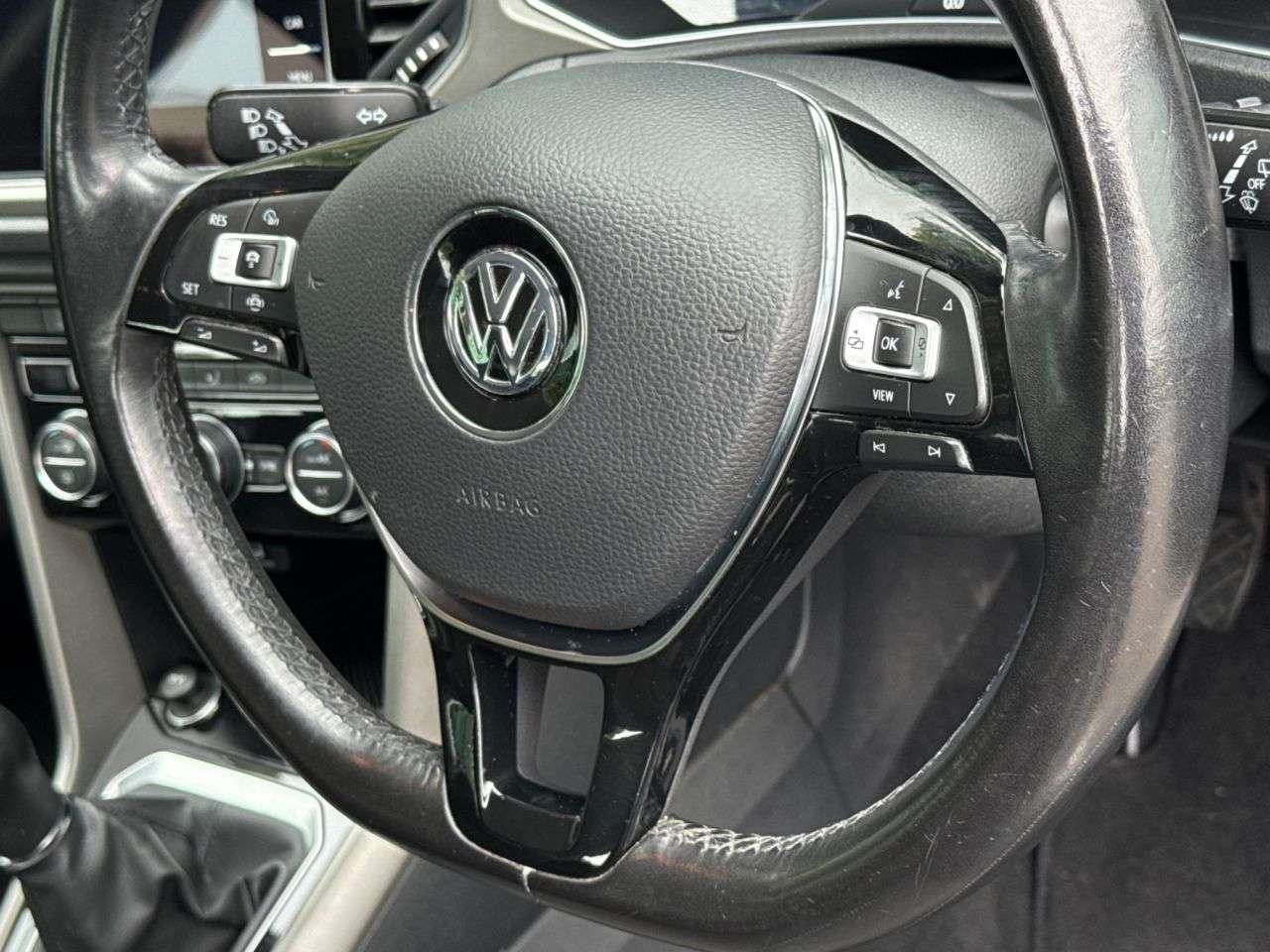 2020 VOLKSWAGEN T-ROC 2020 VOLKSWAGEN T-ROC