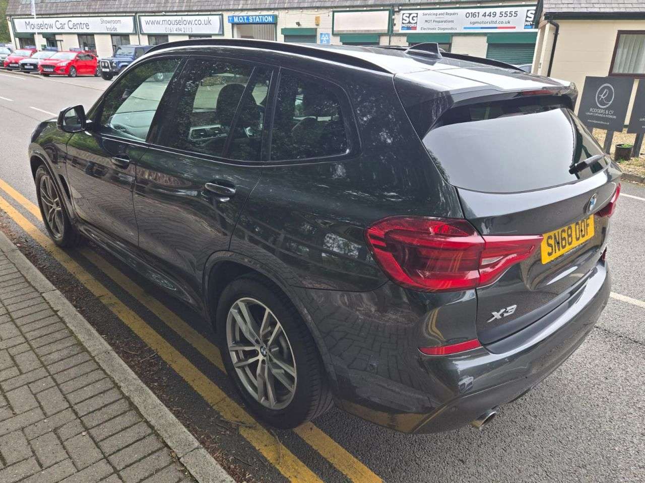 A 2018 BMW X3 3.0 30d M Sport SUV 5dr Diesel Auto xDrive Euro 6 (s/s) (265 ps) A 2018 BMW X3 3.0 30d M Sport SUV 5dr Diesel Auto xDrive Euro 6 (s/s) (265 ps)