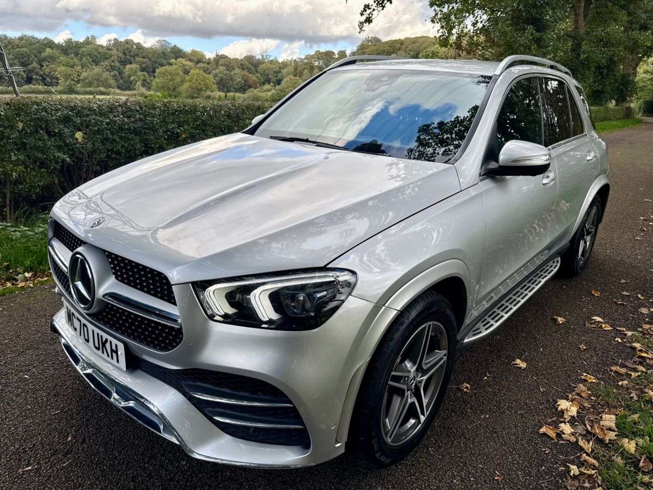 A 2020 MERCEDES-BENZ GLE 2.0 GLE300d AMG Line (Premium) SUV 5dr Diesel G-Tronic 4MATIC Euro 6 (s/s) A 2020 MERCEDES-BENZ GLE 2.0 GLE300d AMG Line (Premium) SUV 5dr Diesel G-Tronic 4MATIC Euro 6 (s/s)