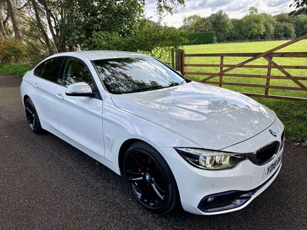 A 2018 BMW 4 SERIES GRAN COUPE 2.0 420d Sport Hatchback 5dr Diesel Auto Euro 6 (s/s) (190 ps) + SERVICE HI A 2018 BMW 4 SERIES GRAN COUPE 2.0 420d Sport Hatchback 5dr Diesel Auto Euro 6 (s/s) (190 ps) + SERVICE HI