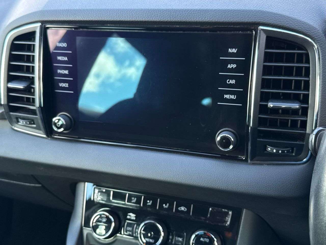 2018 SKODA KAROQ 2018 SKODA KAROQ