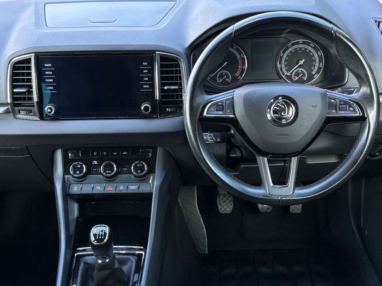2018 SKODA KAROQ 2018 SKODA KAROQ