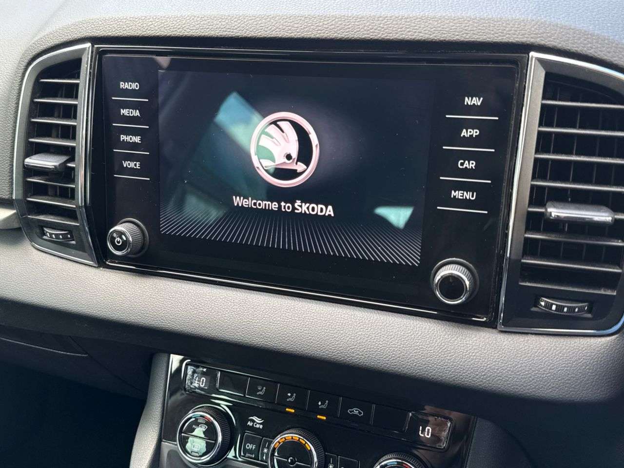 2018 SKODA KAROQ 2018 SKODA KAROQ