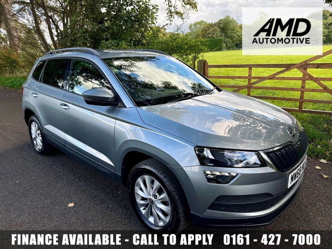 A 2018 SKODA KAROQ 1.0 TSI SE Nav Plus SUV 5dr Petrol Manual Euro 6 (s/s) (115 ps) + SERVICE H A 2018 SKODA KAROQ 1.0 TSI SE Nav Plus SUV 5dr Petrol Manual Euro 6 (s/s) (115 ps) + SERVICE H