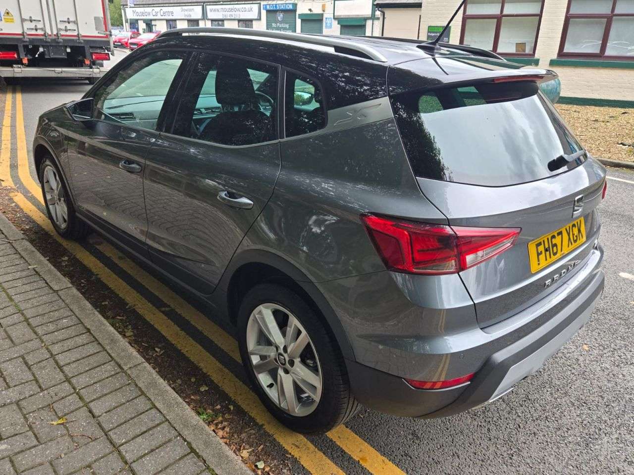 A 2018 SEAT ARONA 1.5 TSI EVO FR SUV 5dr Petrol Manual Euro 6 (s/s) (150 ps) A 2018 SEAT ARONA 1.5 TSI EVO FR SUV 5dr Petrol Manual Euro 6 (s/s) (150 ps)