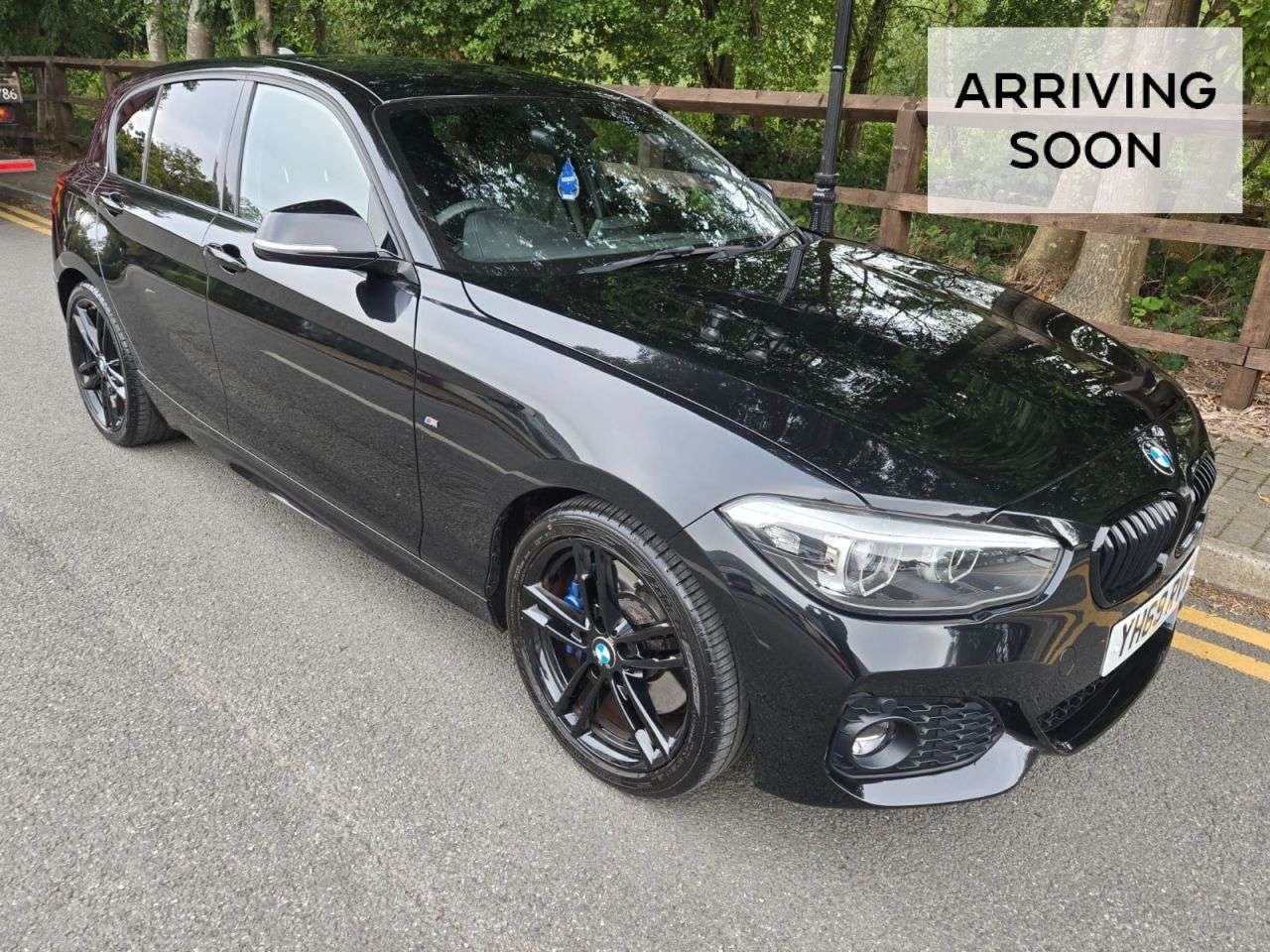A 2019 BMW 1 SERIES 2.0 120i GPF M Sport Shadow Edition Hatchback 5dr Petrol Auto Euro 6 (s/s) A 2019 BMW 1 SERIES 2.0 120i GPF M Sport Shadow Edition Hatchback 5dr Petrol Auto Euro 6 (s/s)