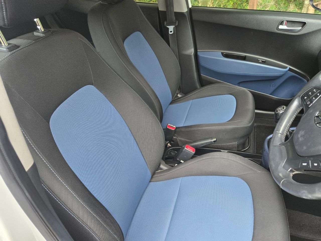 2015 HYUNDAI I10 2015 HYUNDAI I10