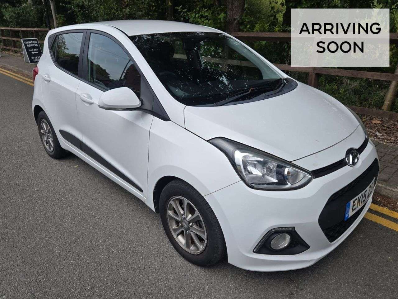 A 2015 HYUNDAI I10 1.2 Premium Hatchback 5dr Petrol Manual Euro 5 (87 ps) A 2015 HYUNDAI I10 1.2 Premium Hatchback 5dr Petrol Manual Euro 5 (87 ps)