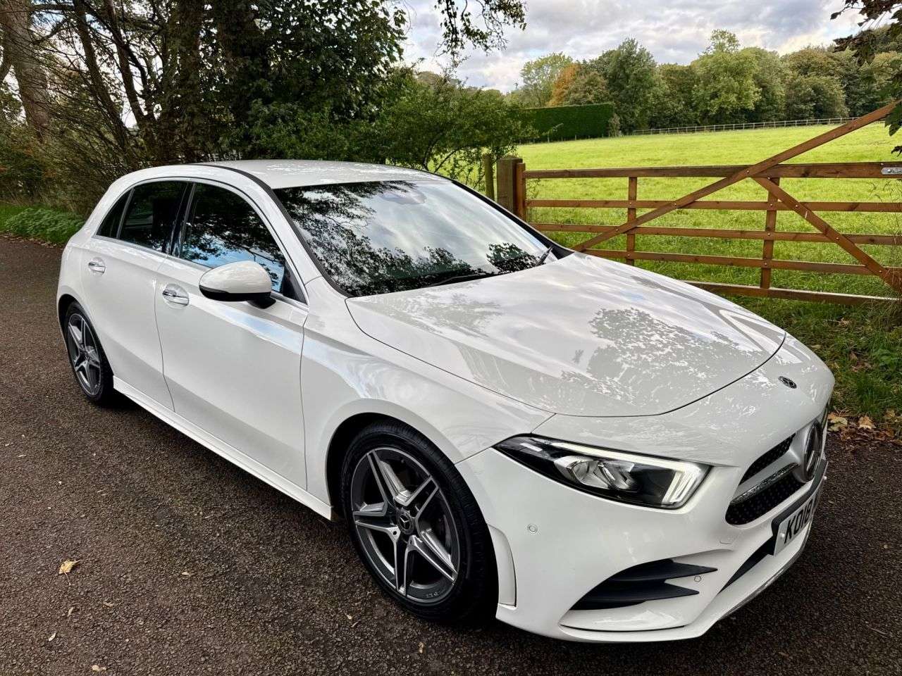 A 2018 MERCEDES-BENZ A CLASS 1.5 A180d AMG Line (Premium) Hatchback 5dr Diesel 7G-DCT Euro 6 (s/s) (116 A 2018 MERCEDES-BENZ A CLASS 1.5 A180d AMG Line (Premium) Hatchback 5dr Diesel 7G-DCT Euro 6 (s/s) (116