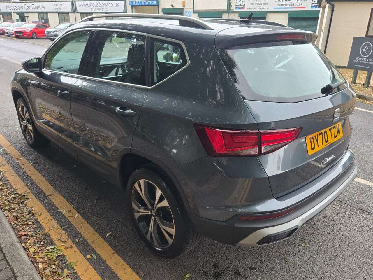 A 2020 SEAT ATECA 1.5 TSI EVO SE Technology SUV 5dr Petrol Manual Euro 6 (s/s) (150 ps) A 2020 SEAT ATECA 1.5 TSI EVO SE Technology SUV 5dr Petrol Manual Euro 6 (s/s) (150 ps)