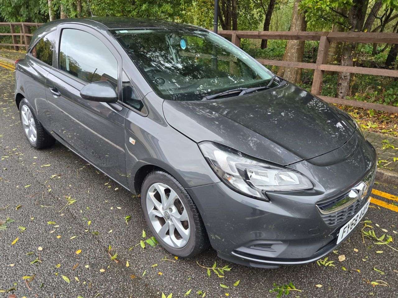 A 2018 VAUXHALL CORSA 1.4i ecoTEC Sport Hatchback 3dr Petrol Manual Euro 6 (75 ps) A 2018 VAUXHALL CORSA 1.4i ecoTEC Sport Hatchback 3dr Petrol Manual Euro 6 (75 ps)