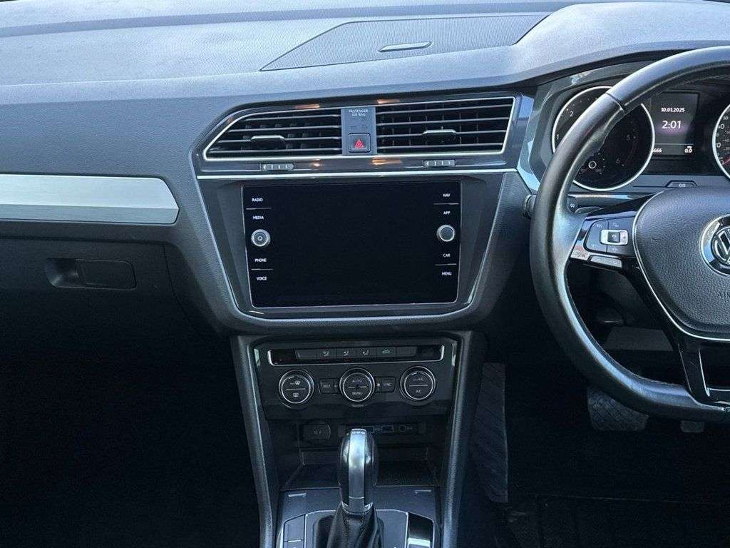 2018 VOLKSWAGEN TIGUAN 2018 VOLKSWAGEN TIGUAN
