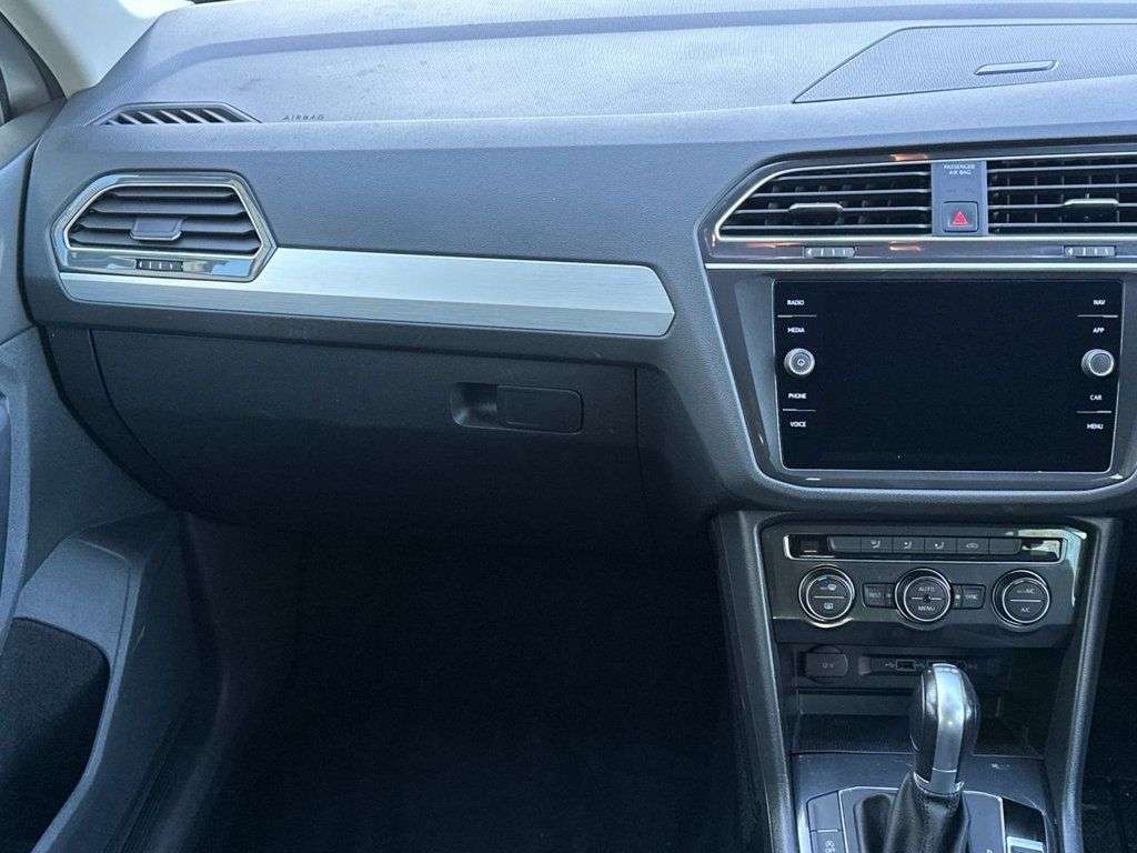 2018 VOLKSWAGEN TIGUAN 2018 VOLKSWAGEN TIGUAN