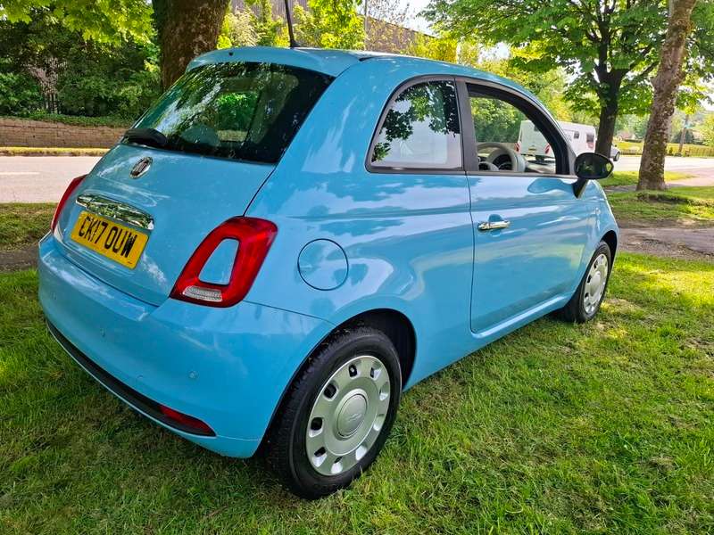 A 2017 FIAT 500 POP DUALOGIC A 2017 FIAT 500 POP DUALOGIC