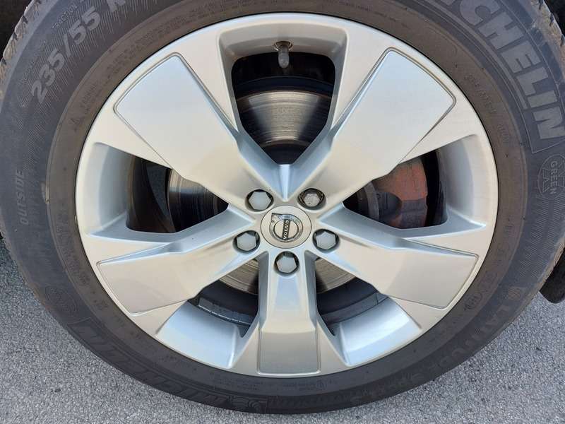 null VOLVO XC40 null VOLVO XC40