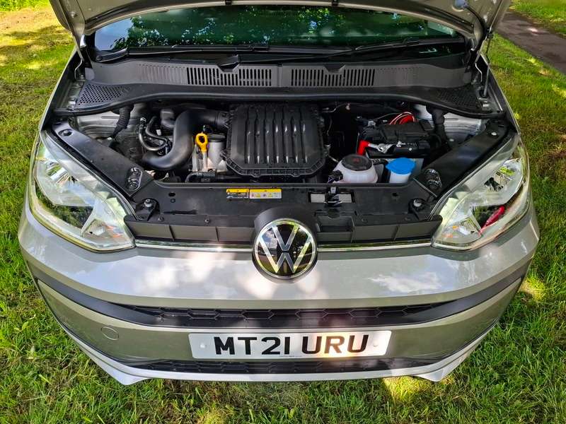2021 VOLKSWAGEN UP 2021 VOLKSWAGEN UP
