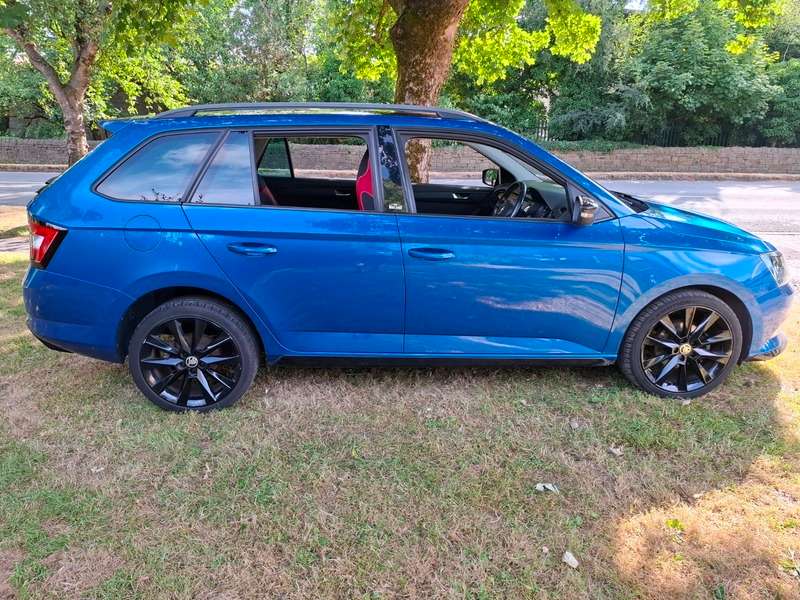 A 2016 SKODA FABIA MONTE CARLO TSI A 2016 SKODA FABIA MONTE CARLO TSI