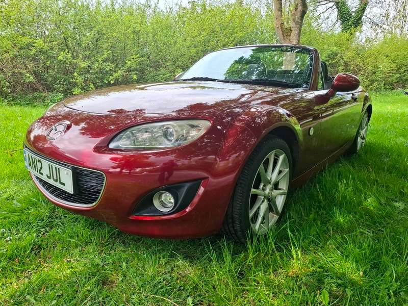 2012 MAZDA MX-5 2012 MAZDA MX-5