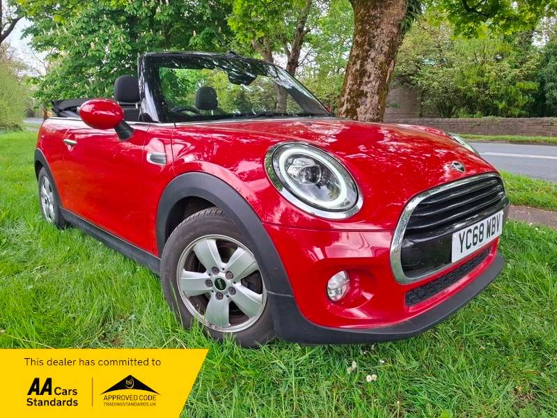 A 2018 MINI MINI COOPER A 2018 MINI MINI COOPER