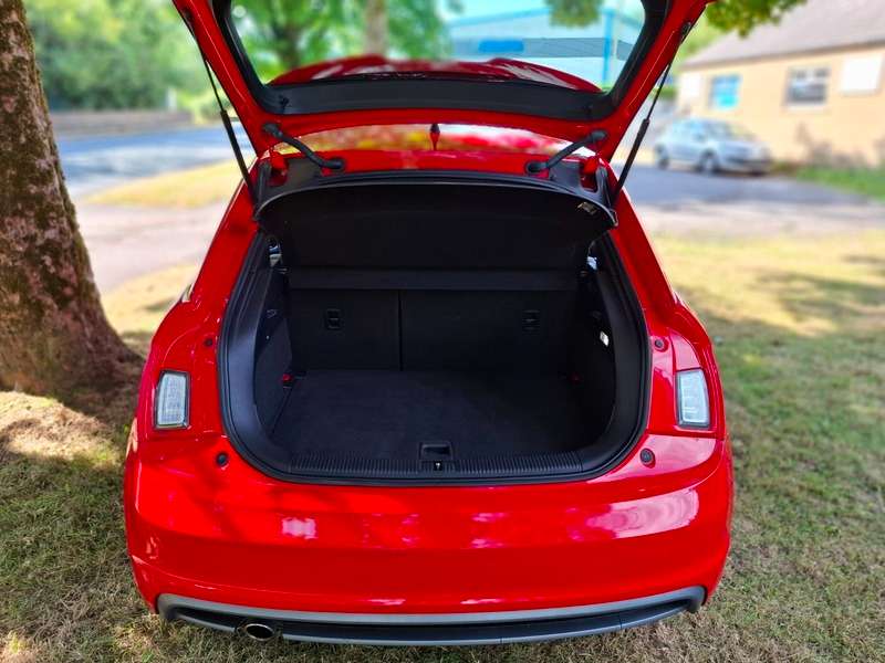 2014 AUDI A1 2014 AUDI A1