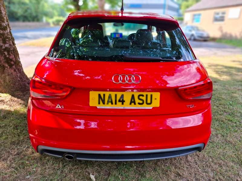 2014 AUDI A1 2014 AUDI A1