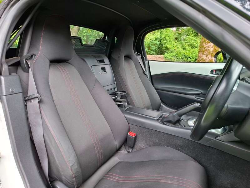 2015 MAZDA MX-5 2015 MAZDA MX-5