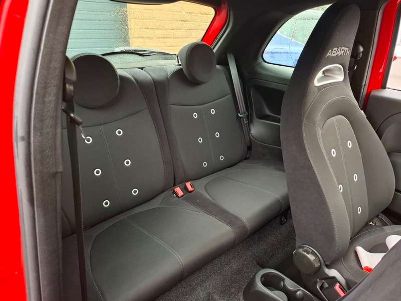 2018 ABARTH 500 2018 ABARTH 500