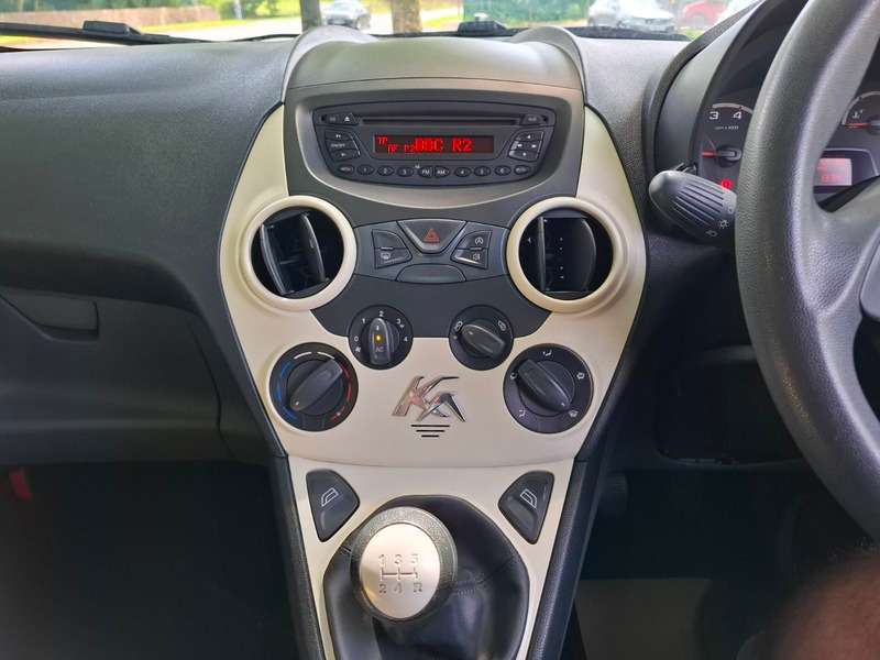 2013 FORD KA 2013 FORD KA