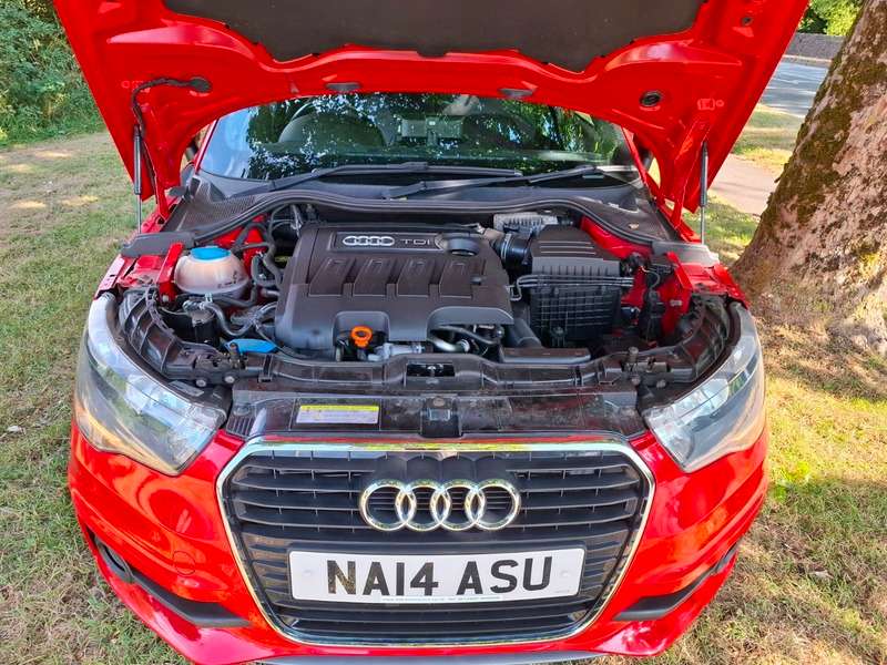 2014 AUDI A1 2014 AUDI A1