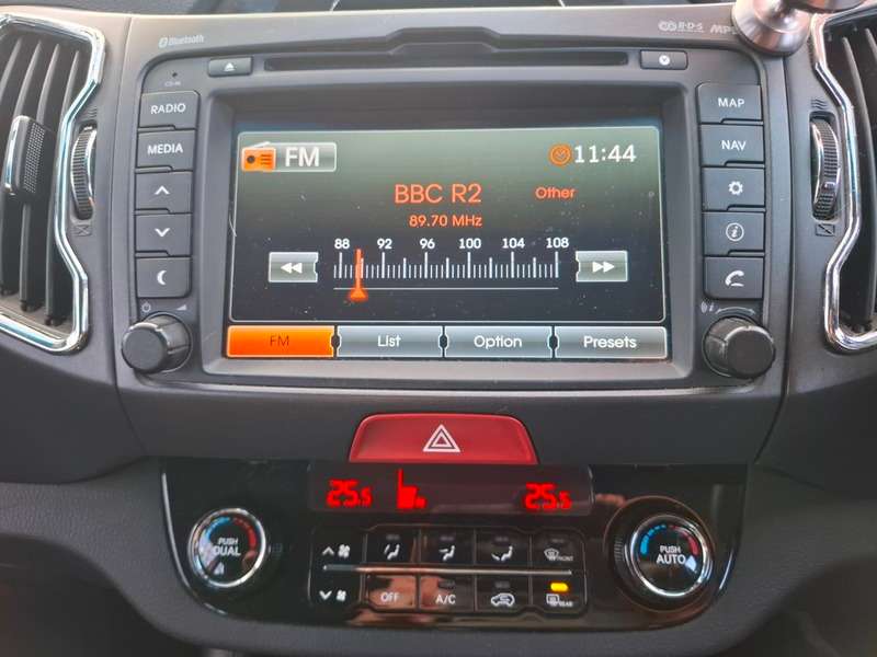 2011 KIA SPORTAGE 2011 KIA SPORTAGE